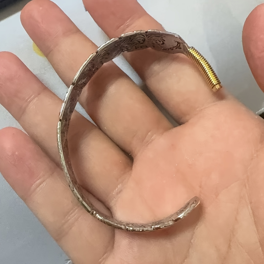Men's Adjustable Feather Cuff  - Unique Women'S Formal Wear avis et prix