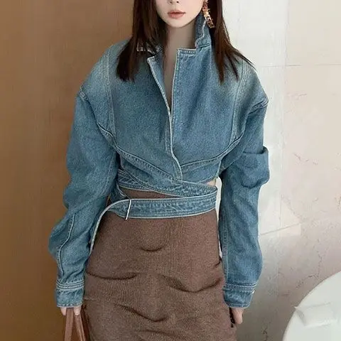 Blue Washed Retro Denim Jacket - Unique Women'S Formal Wear avis et prix