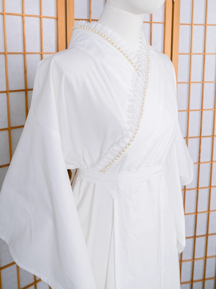 Lace-Trimmed Kimono Undergarme - Japanese Women Formal Wear avis et prix